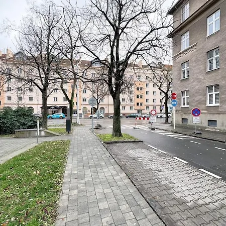 Near The Stadiums Vajnorska, New Town Apartamento Bratislava